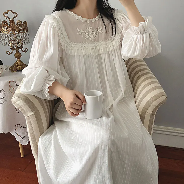 

Ladies Nightgown Nightdress Vintage Sleepwear Dress Long Sleeves Homewear Sweet Woman Princess Nightgowns Autumn