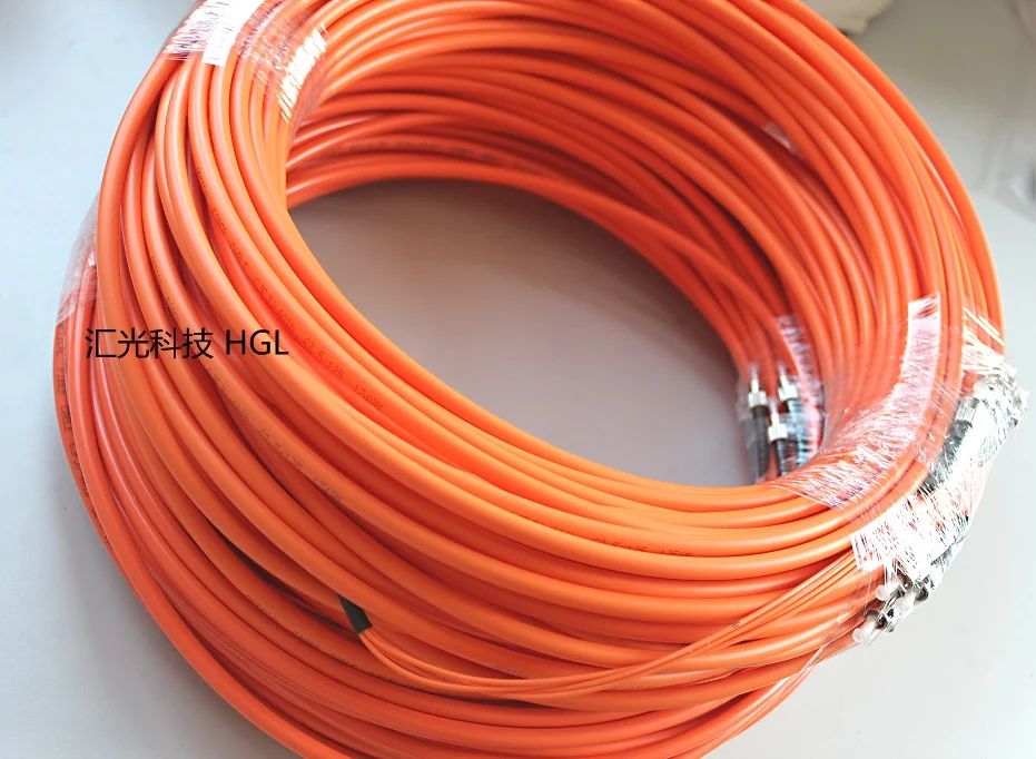 4-жильный крытый многомодовый оптоволоконный кабель ST фк sm58-lc SC