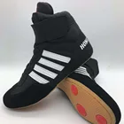 Боксерские туфли GINGPAI для мужчин и детей, Нескользящие кроссовки для тренировок и соревнований, с защитой голеностопа, боксерская обувь с подошвой из бычьей кожи