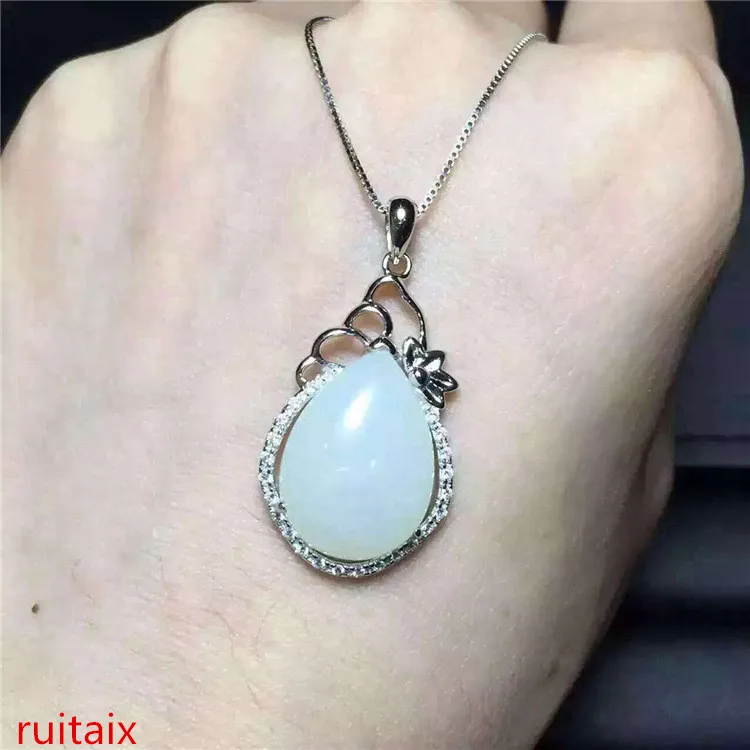 

KJJEAXCMY boutique jewels 925 sterling silver inlaid natural hetian jade female pendant + necklace jewelry smooth curved shape
