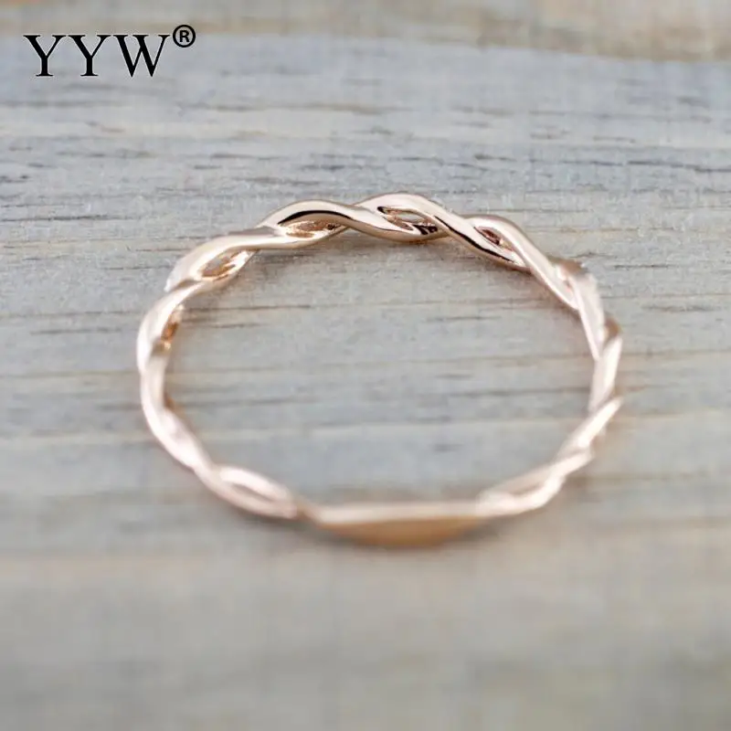 

Rose Gold Color Twist Classical Cubic Zirconia Wedding Engagement Ring for Woman Girls Austrian Crystals Gift Rings Bague Femme