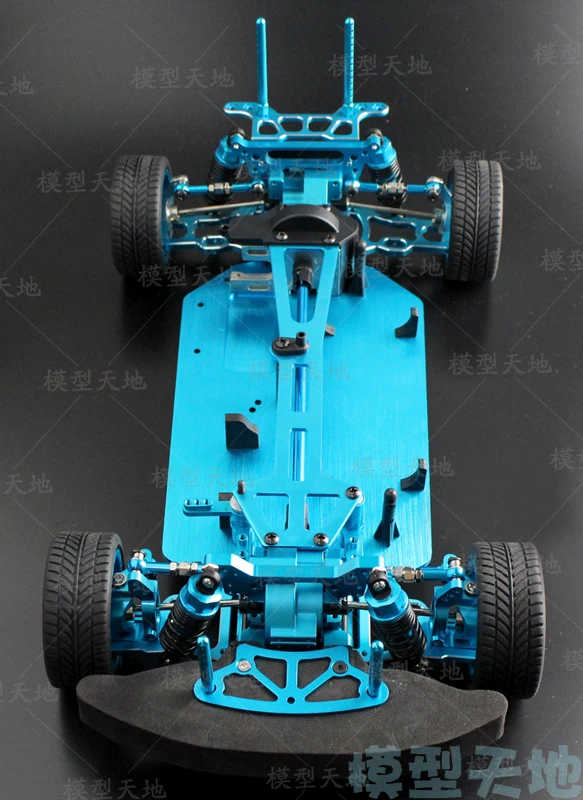 Модель 1/10 RC 4WD игрушечный автомобиль на дороге Дрифтерный металлическая пустая