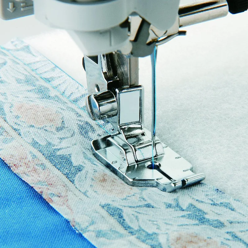 

1pcs Metal 1/4 Cloth Fabric DIY Sewing Machine Foot with Low Handles New Arrivals Quilting Household Sewing Machine Parts