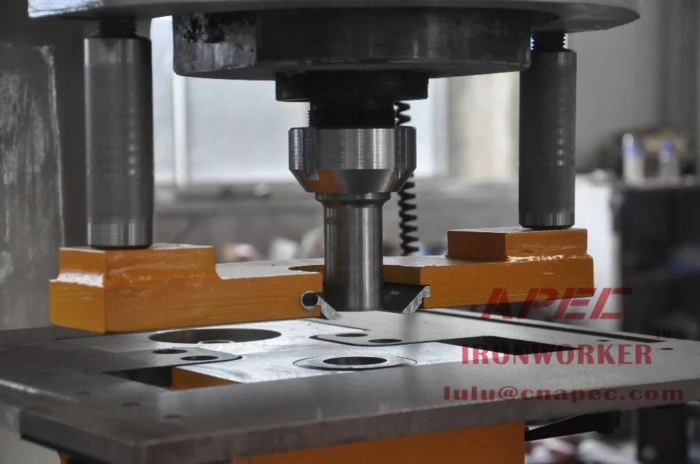 Гидравлическая штамповочная машина АТЭС 60 90 тонн|punching machine|hydraulic punching machinemachine machine