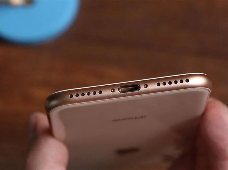 Apple iPhone 8, 4,7 дюймов, шестиядерный процессор, 2 Гб ОЗУ, 64 Гб ПЗУ, камера 12 МП и 7 мп, 1821 мАч, iOS LTE, отпечаток пальца, сенсорный ID, мобильный телефон