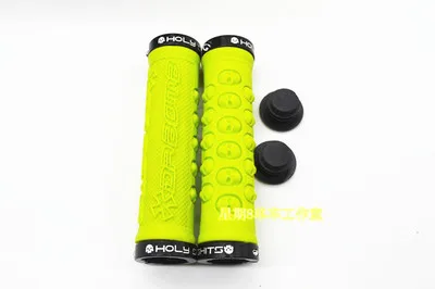 Зеленый Череп дизайн TPR резиновая ручка двойной замок-на MTB фиксированная передача велосипед черные ручки - Цвет: Зеленый