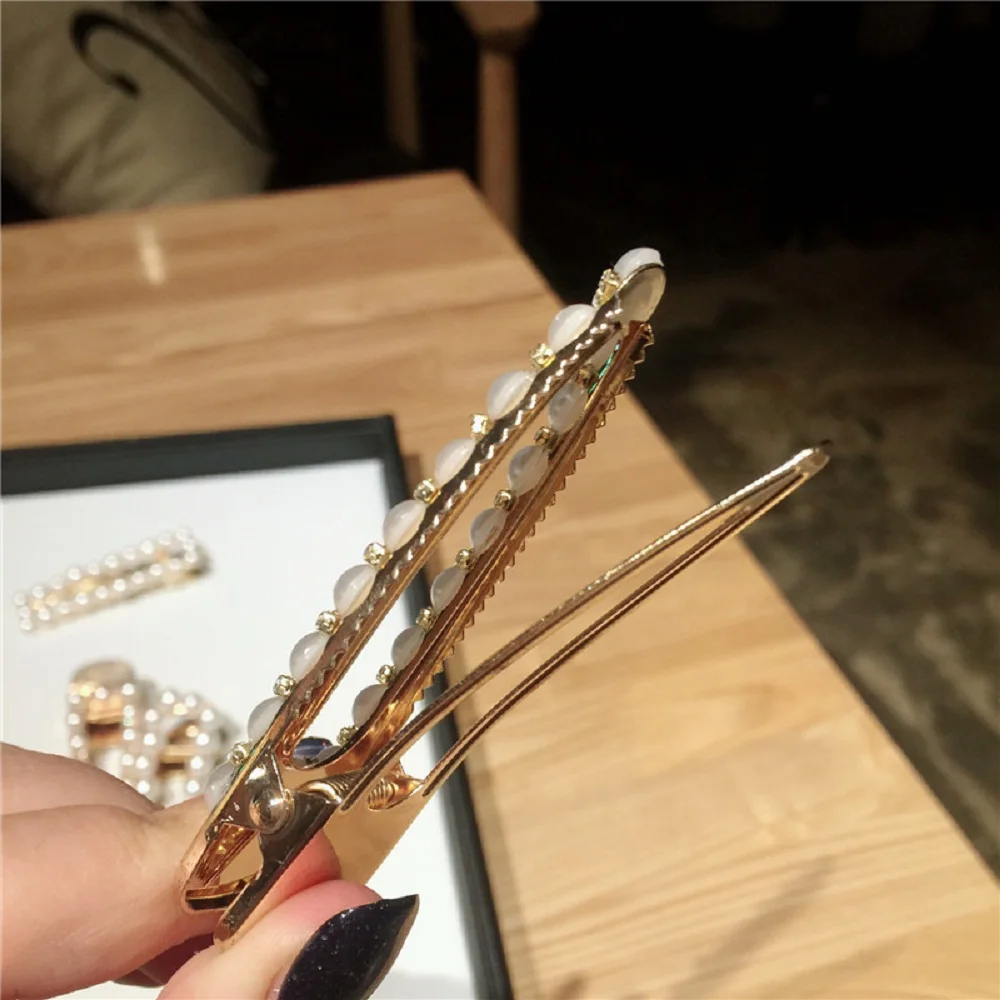 

Korea Fashion Imitiation Pearl Hair Clip Barrettes for Women Girls Handmade Pearl Waterdrop Hairpins Hair Accessories