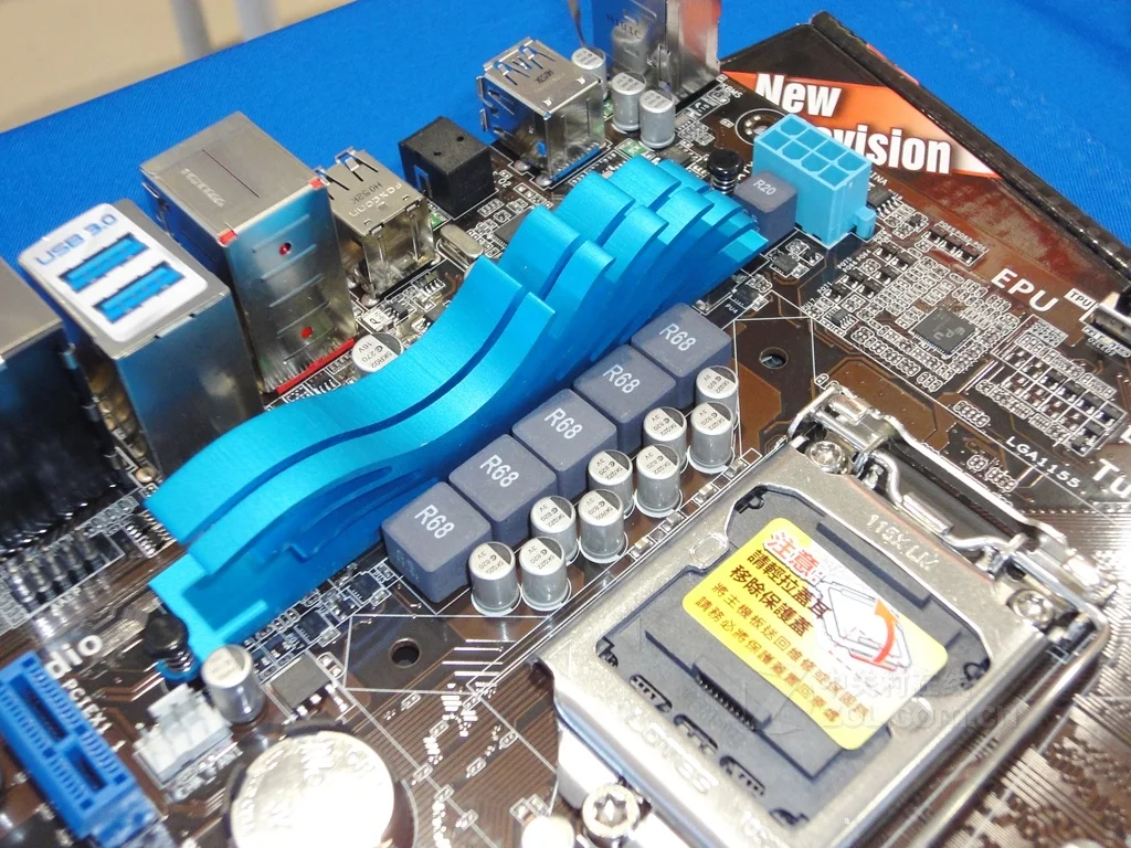 Asus P8P67 LE настольная материнская плата P67 Socket LGA 1155 i3 i5 i7 DDR3 32G ATX UEFI биос оригинальная б/у материнская плата в продаже