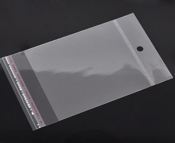 

8SEASONS 200PCs Clear Self Adhesive Seal Plastic Bags 13.5x8cm (B05761)