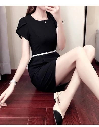 Женское офисное платье с рукавами-лепестками серое корейское карманами модное