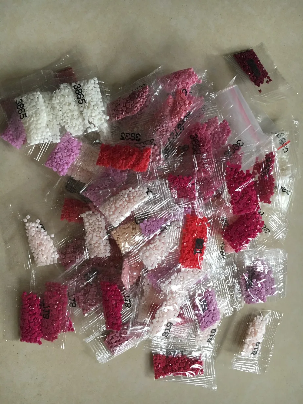 

NEW DIY 5D diamond Painting christmas Cross Stitch sets embroidery full diamond painting dog mosaic picture animal world DF435