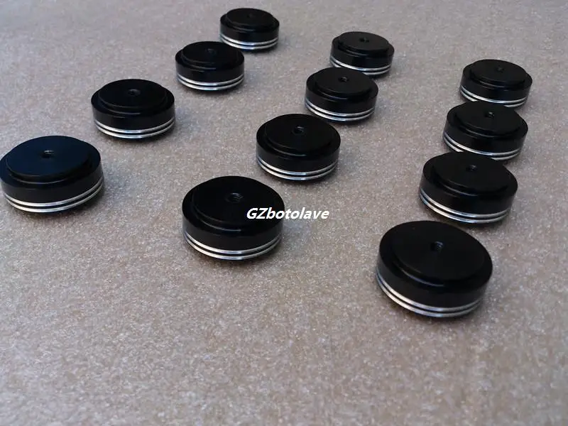 Алюминиевые подушечки для ножек компьютерного усилителя (с резиновым кольцом) D30