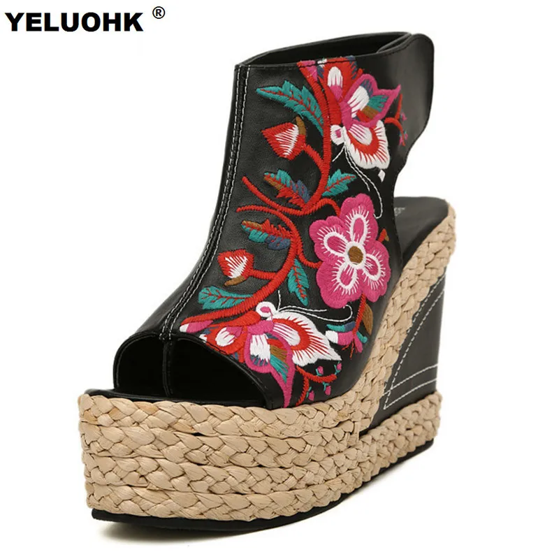 Сандалии женские на танкетке босоножки ручной работы с вышивкой модная обувь