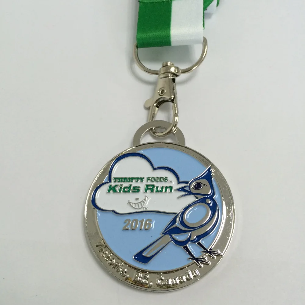 Изготовленная на заказ спортивная медаль в блестящем серебряном покрытии 2