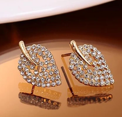 Серьги пусеты E2304 в Корейском стиле с блестящими стразами|fashion stud earrings|stud earringsleaf