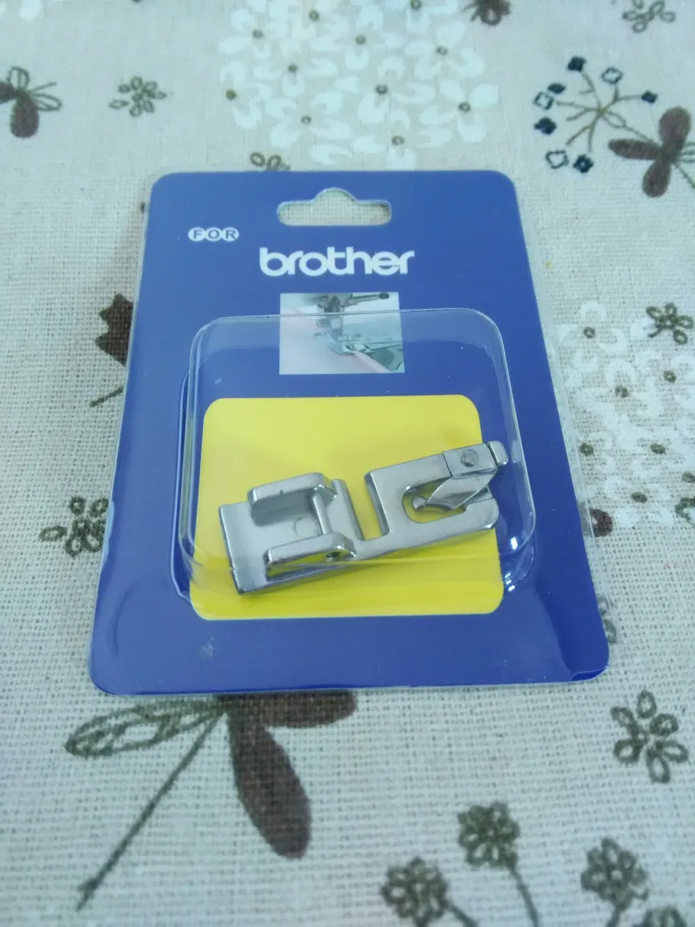 Детали для бытовой швейной машины прижимной XC1974 002 ног Brother/ Round Hemmer foot|parts freelander|parts
