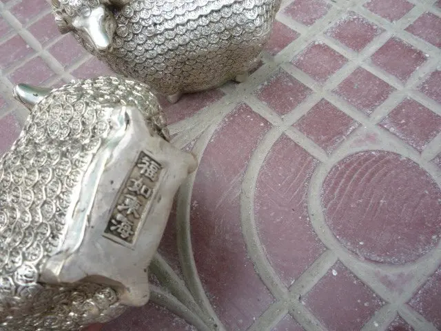 

Rare Distinctive Qing Dynasty Statue silver sheep,a pair ,Free shipping