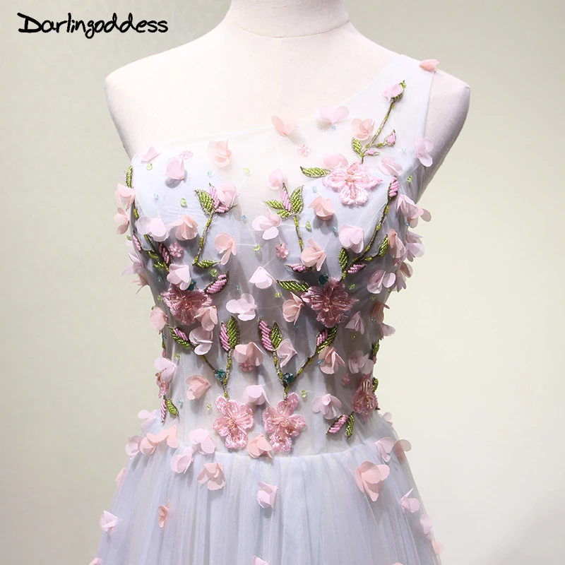 Элегантное серое сексуальное длинное вечернее платье с объемными цветами и