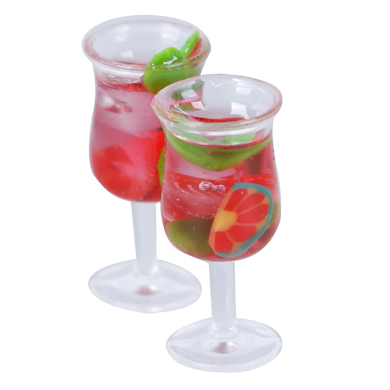

2Pcs Doll House Goblet Cocktail Glass Colorful Glass Cup Goblet Bar Drinking 1:12 Dollhouse Miniature Dollhouse Accessories