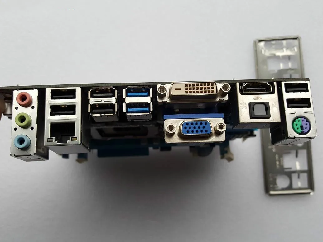 Используется Asus p8h77 i рабочего Материнская плата H77 LGA 1155 i3 i5 i7 DDR3 16 г SATA3 USB3 VGA HDMI DVI
