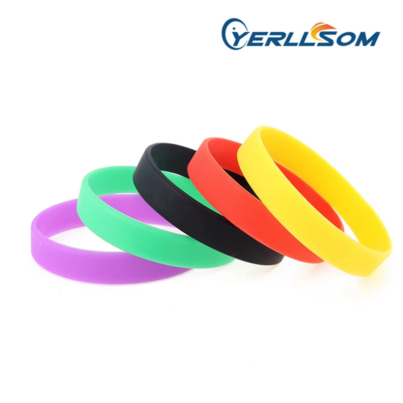 

YERLLSOM Free shipping 500pcs Mix purple,green,black,red and yellow colors blank silicone bracelet with personal logo for events