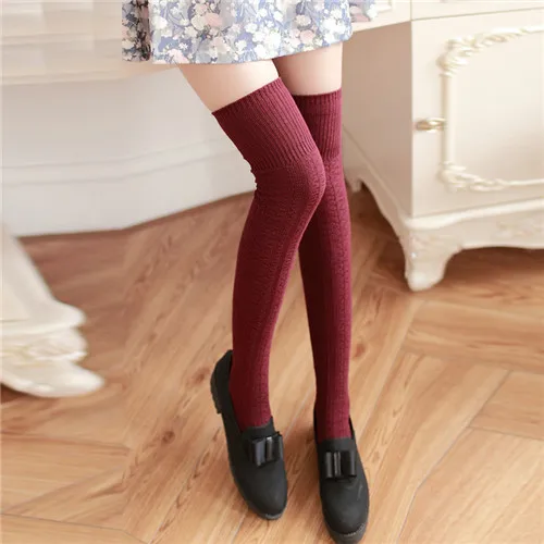 Wine red 1 пара, женские гольфы выше колена для девочек весенние, Осенние, зимние теплые вязаные мягкие гольфы однотонные свободные носки - Цвет: Wine red