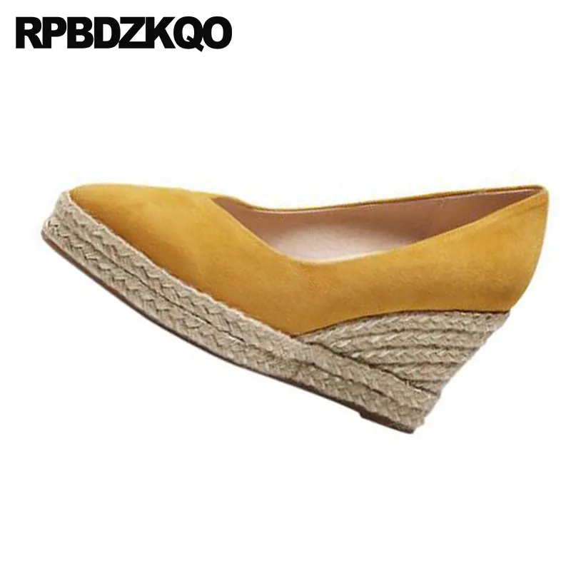 Женские туфли на танкетке 8 см желтые замшевые лодочки из натуральной кожи