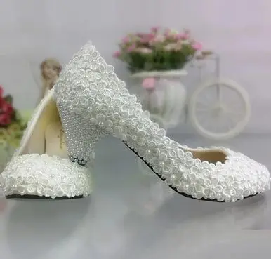 

New coming 2018 ivory wedding shoes women lace flowers bridal shoes handmade plus sizes low med high heels bridesmaid shoes