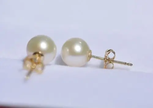 

Selling Perfect Round 7.5-8 MM AAA+ WHITE SOUTH SEA PEARLS EARRING jewerly