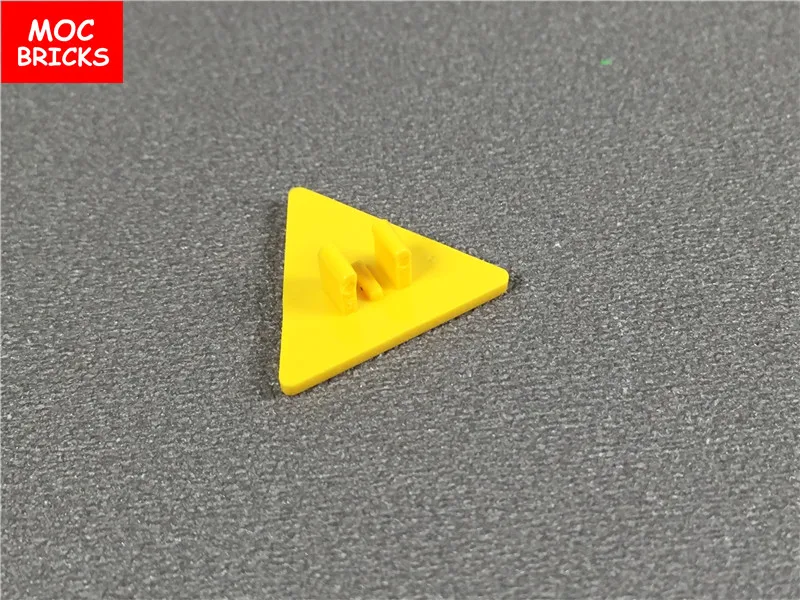 20 шт./лот MOC кирпичи желтый дорожный знак зажим 2x2 треугольник подходит с 30259