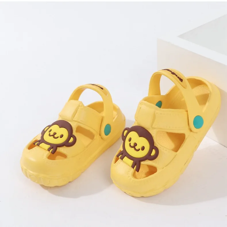 summer Children boys girls EVA Slippers five star Non-slip beach hole shoes different styles 140-180 XQ01