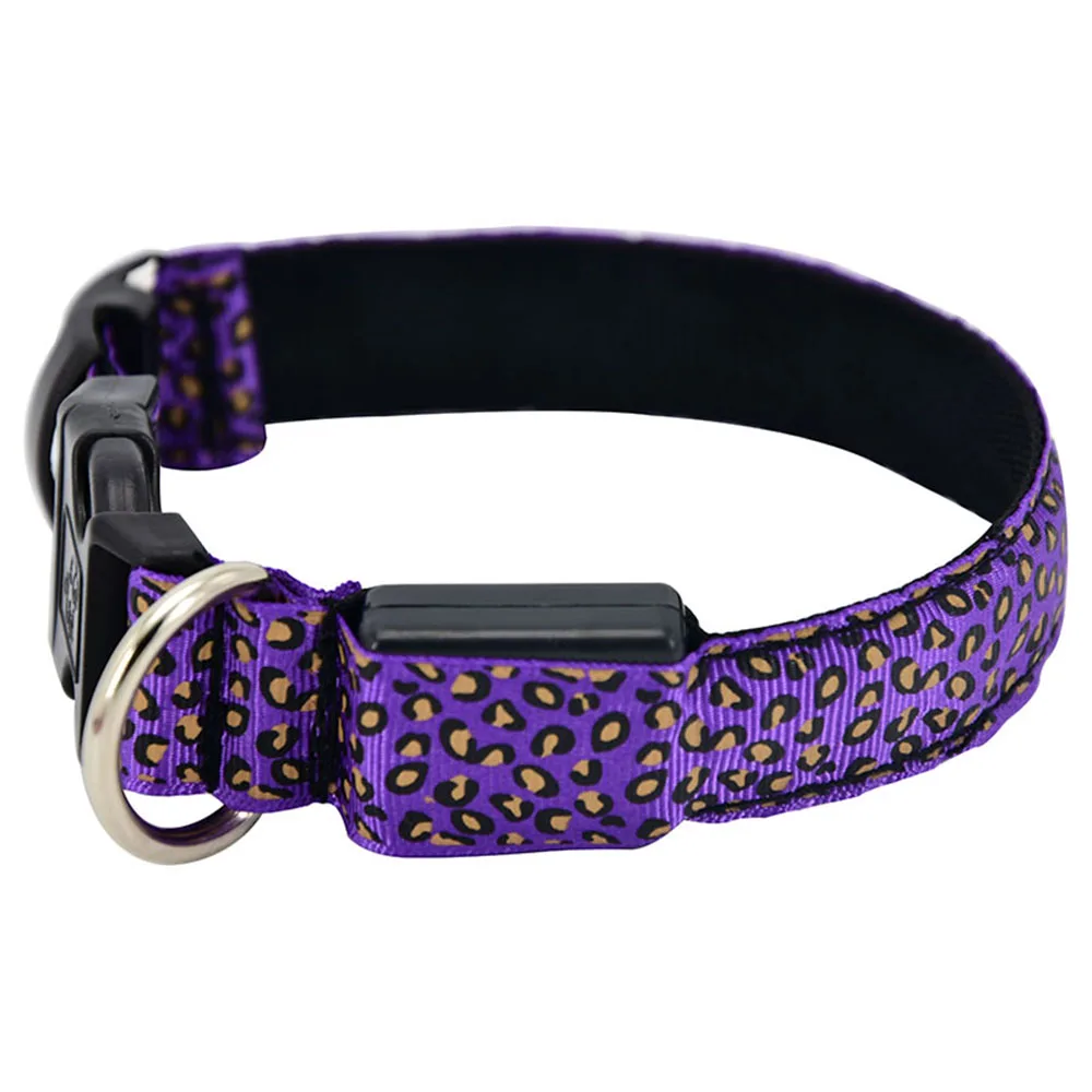 Purple Светодиодный ошейник для собак, мигающий в темноте, 3 режима освещения, безопасный регулируемый нейлоновый леопардовый Ошейник, светящиеся аксессуары для домашних животных - Цвет: Purple