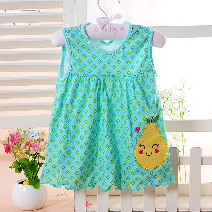 Летняя футболка для девочек хлопковая с цветочным принтом маленьких без рукавов