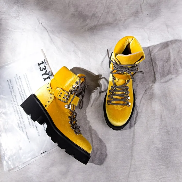 MLJUESE/женские ботильоны с пряжкой на ремешке зимние теплые ботинки меху платформе