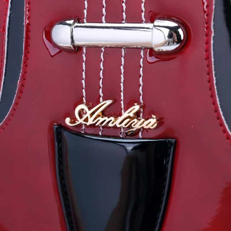 

Vintage Women Shoulder Bag Carry Music Handbag Good Quality Novelty Musician Friends Love Guitar Trong Violin Bag New