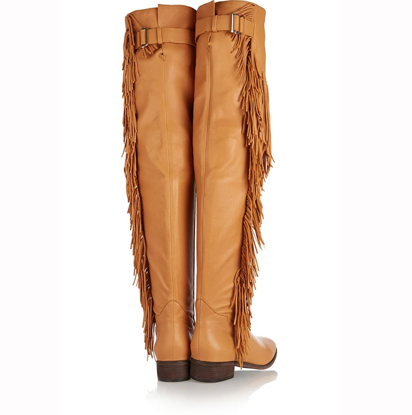 Женские черные коричневые сапоги выше колена на плоской подошве с кисточками