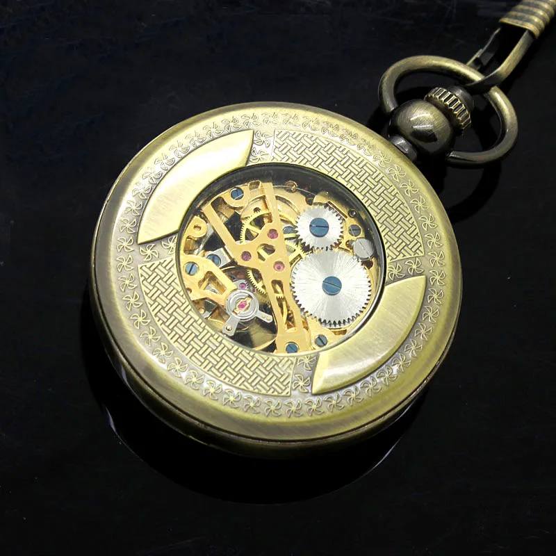 New Luminous Hand Winding Mechanical Pocket Watch Classical Bronze Openwork Pendant Vintage Hollow Cover Analog for Men Gift
