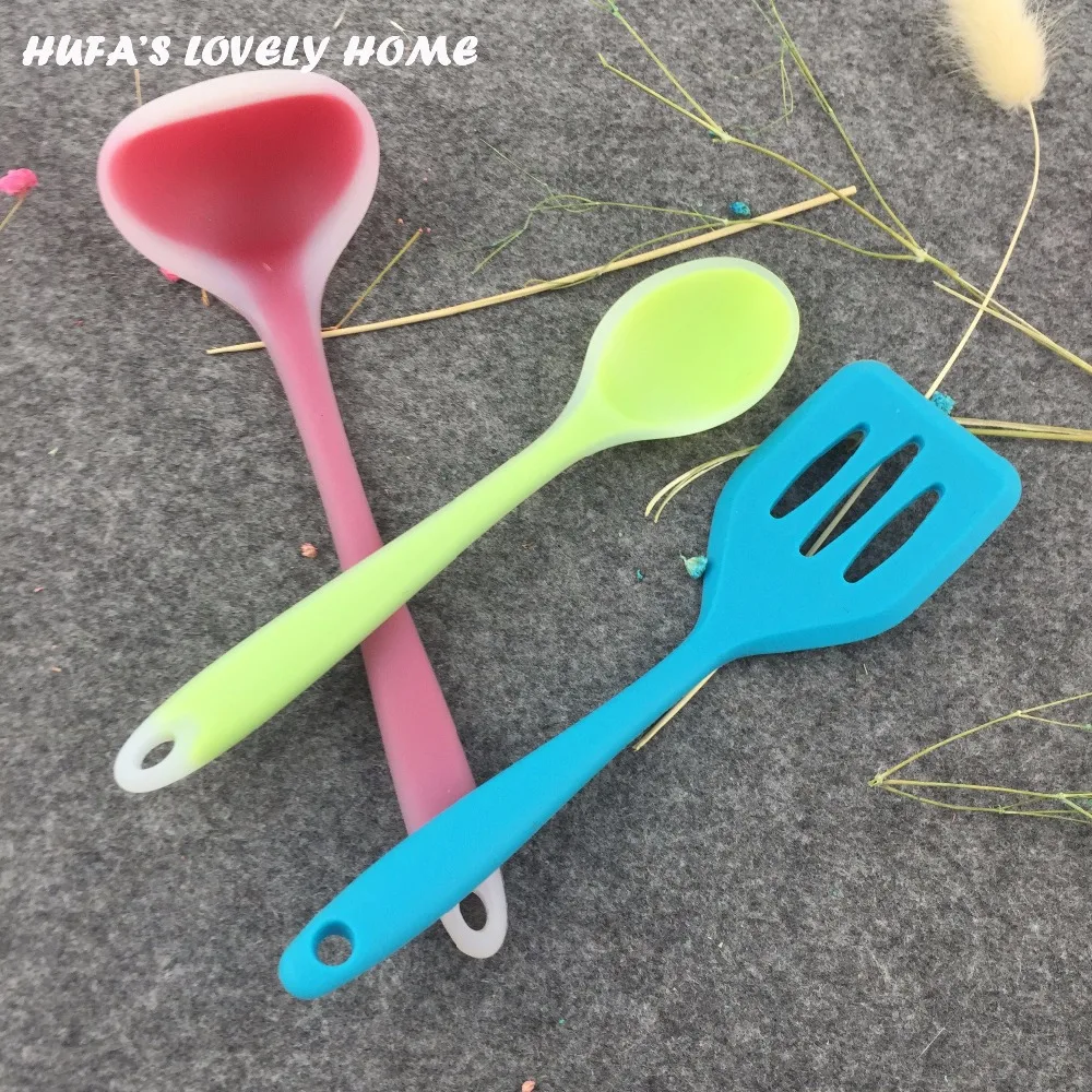 3 шт. антипригарным силиконовые щелевые Лопатки для переворачивания горшок