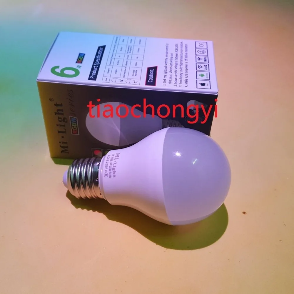 2 4G 6W RGBW теплый белый WIFI Светодиодная лампа с регулируемой яркостью E27 Mi Light AC86-265V |