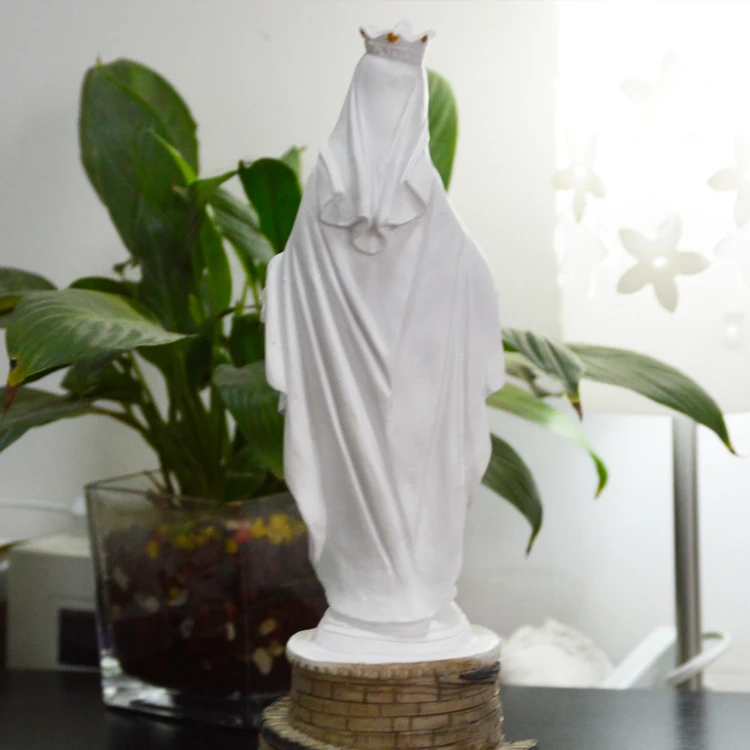 Костел Девы Марии Книги по искусству статуя Мадонна смолы орнамент богиня