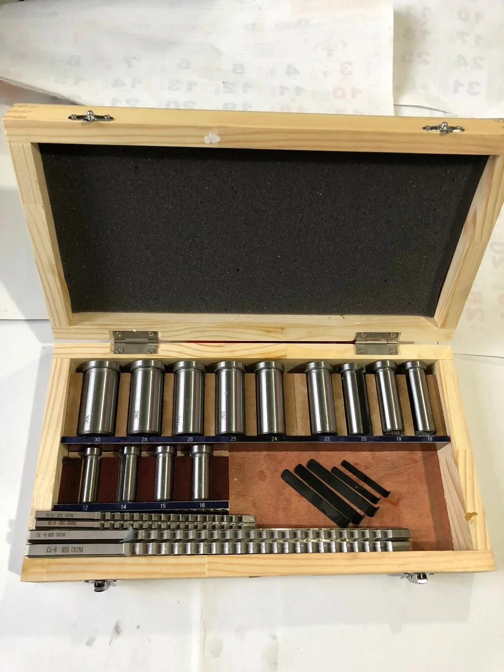 Резак для метрических пазовых протяжек 18 шт. нажимной Тип B C 4 мм 5 6 8 + втулка 9