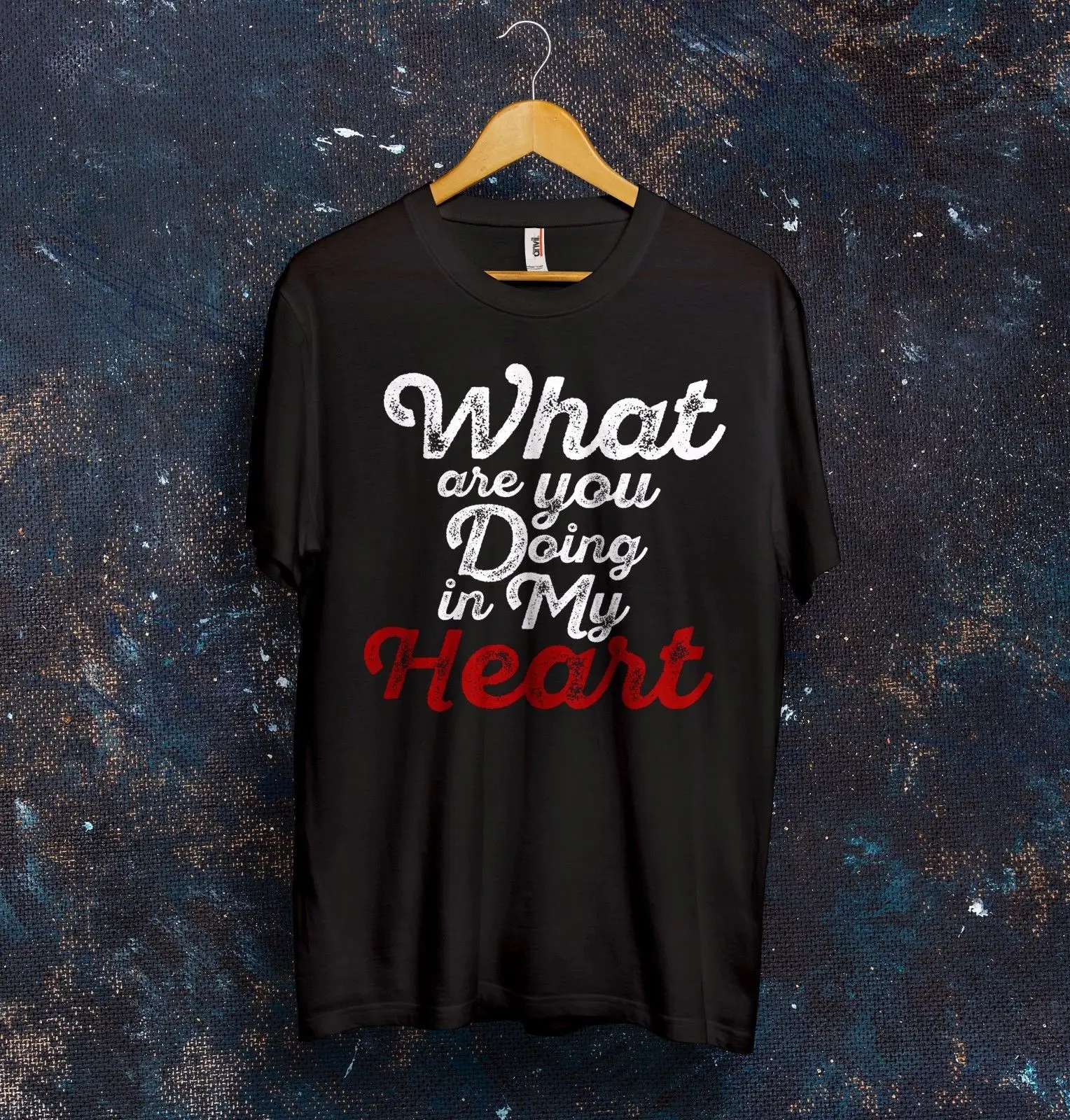 Футболка с надписью What Are You Doing In My Heart топ отличный подарок брендовая одежда для