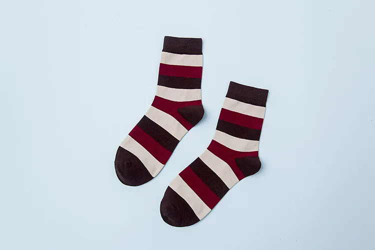 10 пары Смешанные Цвета Классические Полосы Осень Зима Хлопок Мужские Носки |