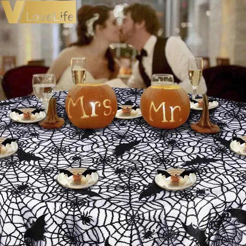 Круглая скатерть 178 см на Хэллоуин Черная кружевная с узором в виде паутины