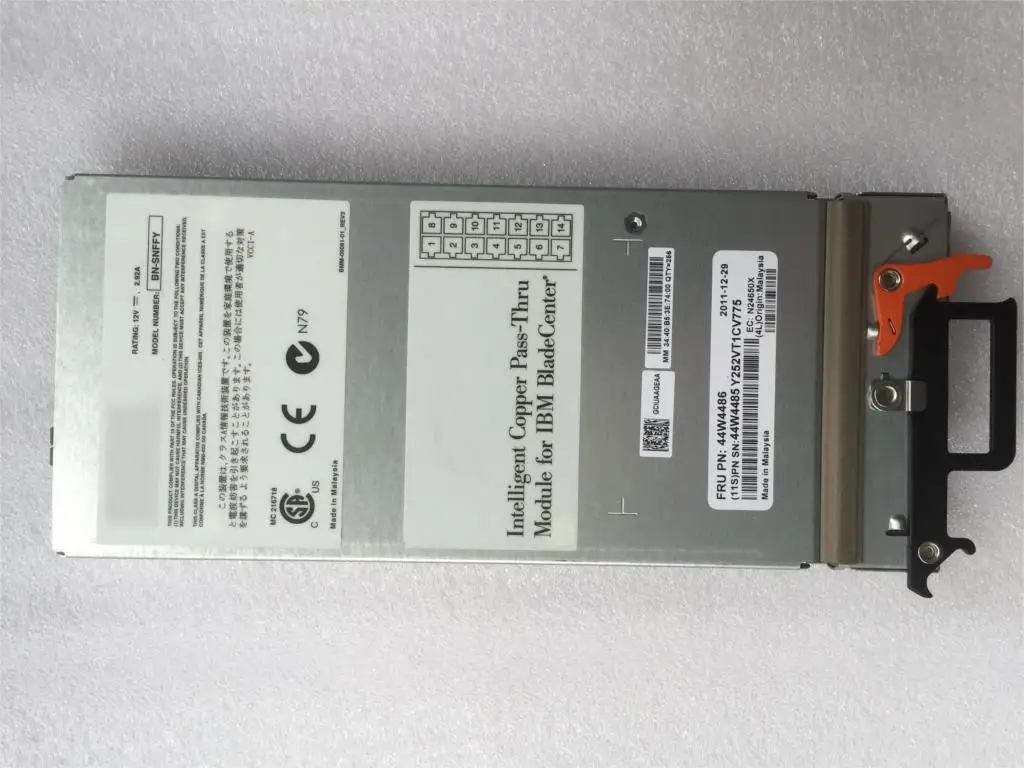 

original 8852 8677 blade center 14 port network pass-through module 44W4486 44W4485 used tested well