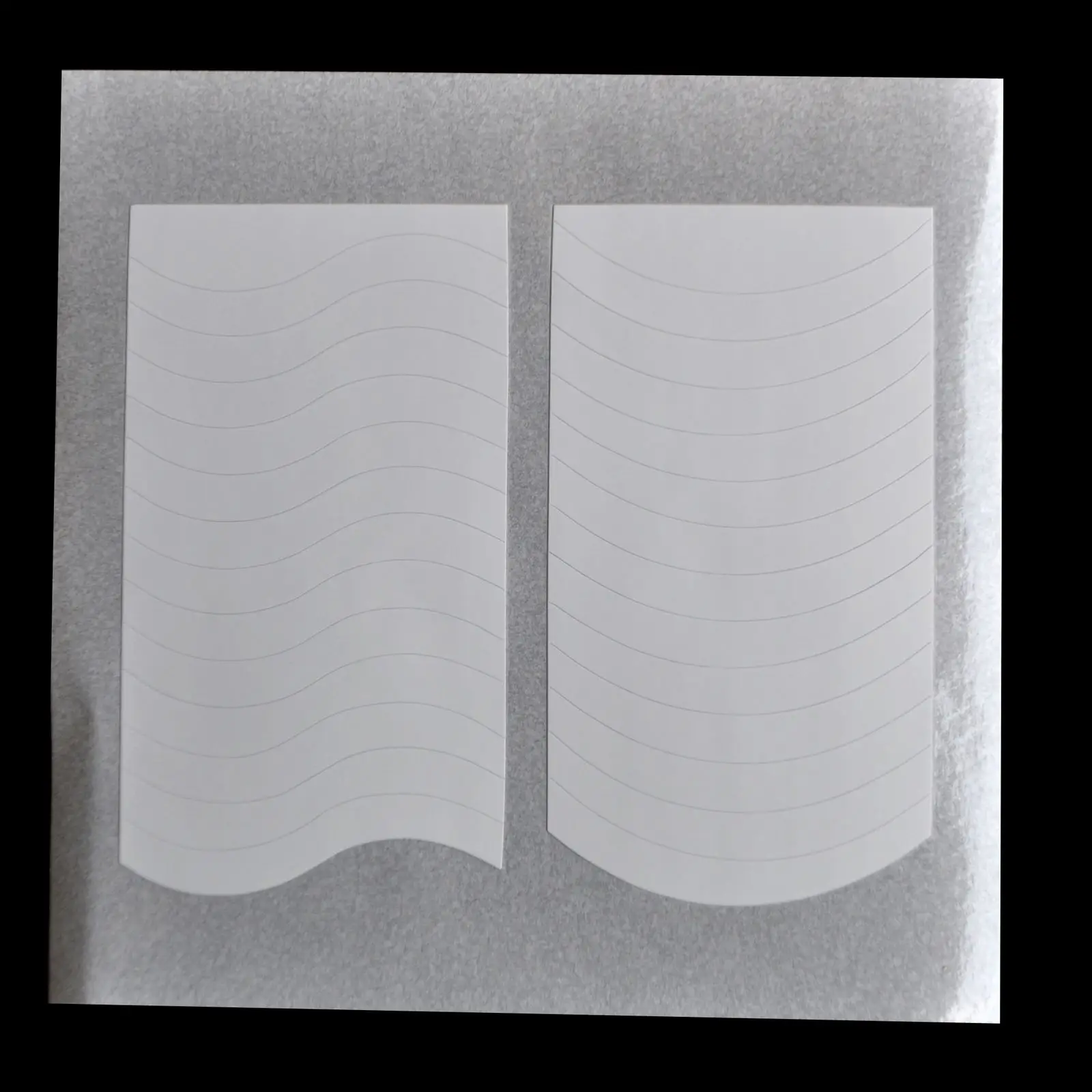 Вспомогательная лента для маникюра 2 упаковки с волнистым лунным дизайном