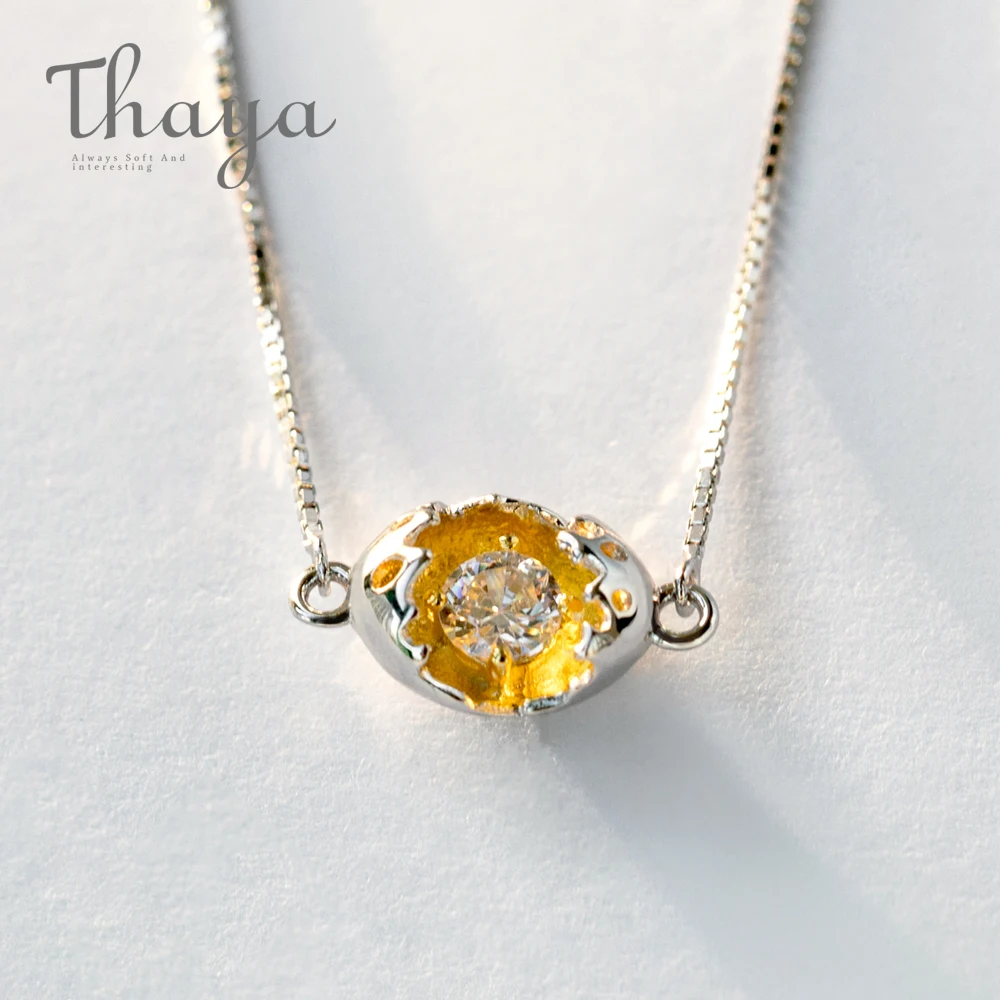 Thaya Gold Cocoon Break ожерелье с подвеской серебро 925 пробы чистое циркониевое колье