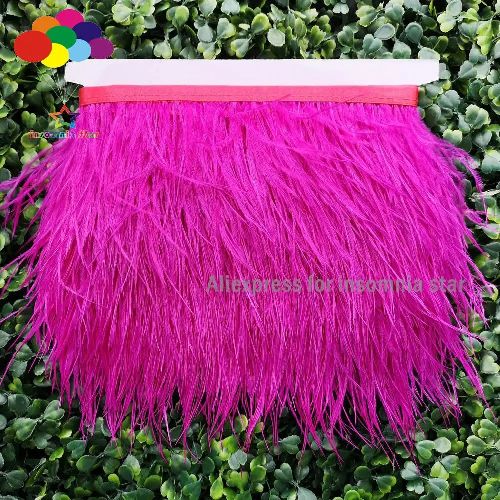 Розово красное окрашенное перо страуса отделка Бахромой Полоски пришиты на