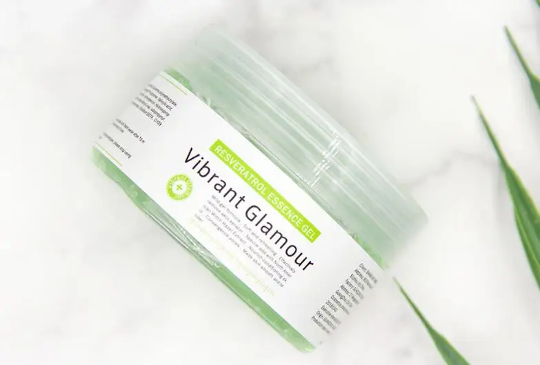 Ресвератрол конденсационный крем увлажнение и защита от опреснения пятен |