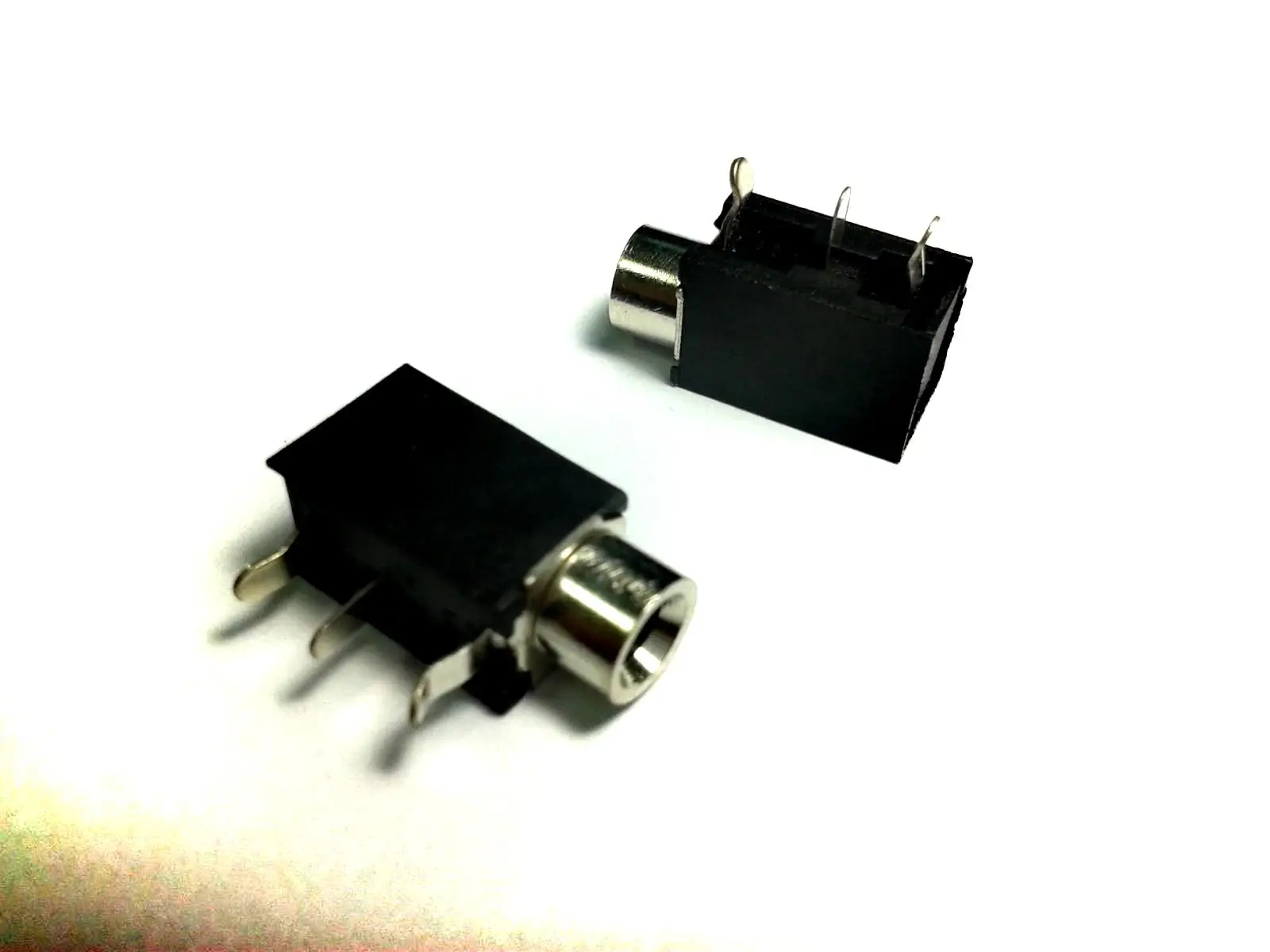 200 шт 1/8 дюйма 3 5 мм моно гнездо наушники PCB панель Крепление Шасси 3pin адаптер|adapter